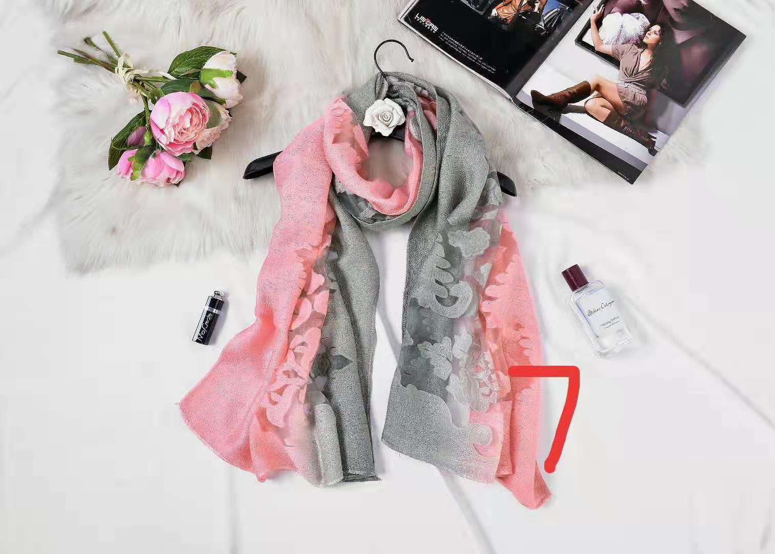 Khăn choàng cao cấp| giá sỉ khi mua 5 cái